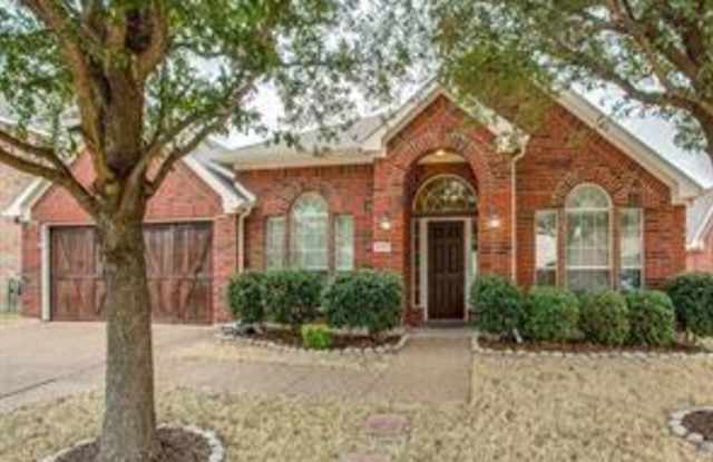 805 Royal Crest Court Gallery 2