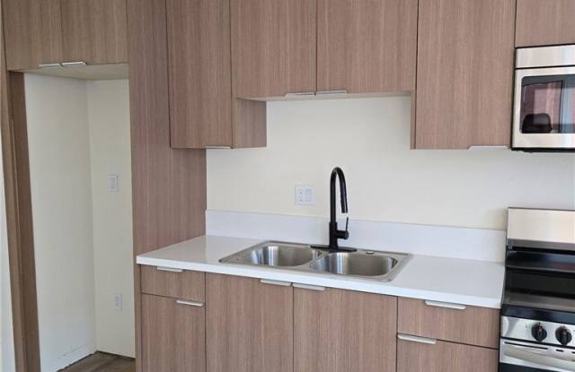 2208 Terrace Heights photos photos