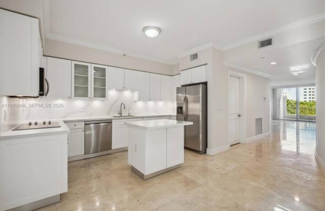 719 Crandon Blvd photos photos