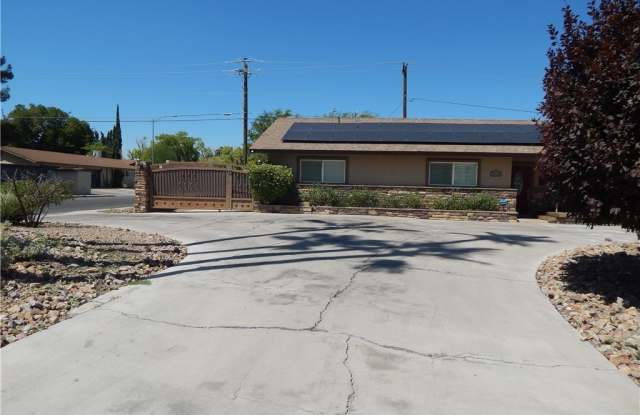 2712 W Oakey Boulevard photos photos
