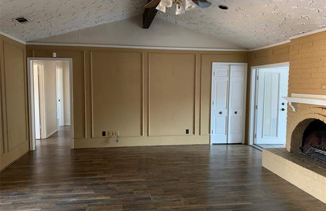 2408 Skiles Drive Gallery 4