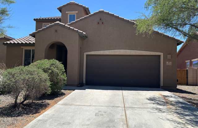 Beautiful & Spacious 4-Bed/3.5 Bath in Gladden Farms! 1st Floor Primary & 2nd Floor Ensuite Bedroom! photos photos