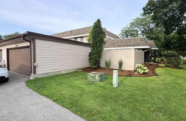 5561 Court F Gallery 2