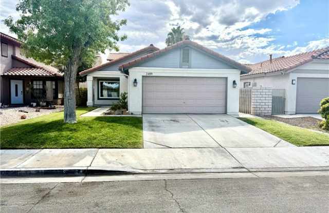 2489 Muirfield Avenue Gallery 1