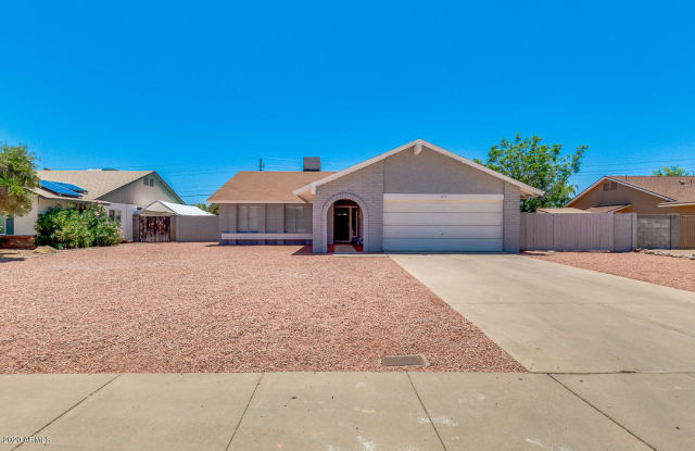 5215 E BECK Lane - 5215 East Beck Lane, Phoenix, AZ 85254