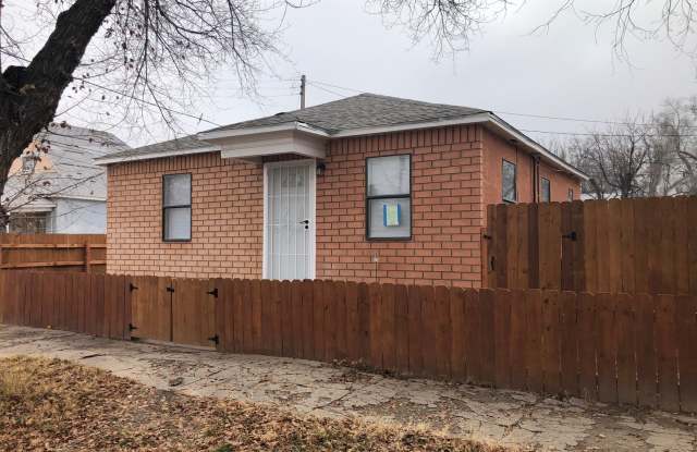 Cute 2BD/1BA in Downtown Roswell photos photos