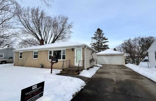 1254 Rockdale Street - 1254 Rockdale Street, Green Bay, WI 54304