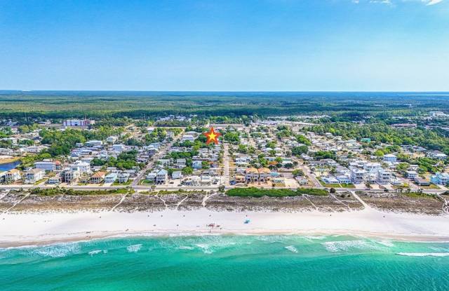 205A El Reposo Pl - 205 El Reposo Place, Laguna Beach, FL 32413