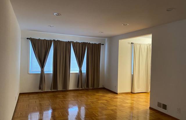 111 Mirada Gallery 2
