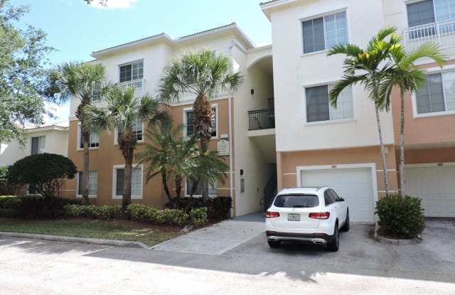 8306 Myrtlewood Circle - 8306 Myrtlewood Circle West, Palm Beach Gardens, FL 33418