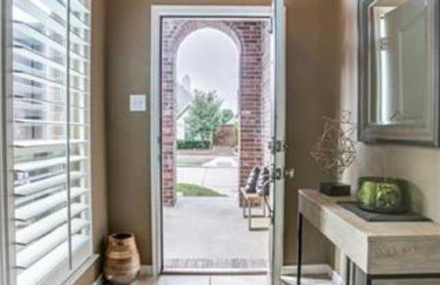 10162 Boyton Canyon Road Gallery 2