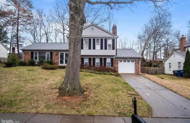7813 NEW LONDON Drive Gallery 2