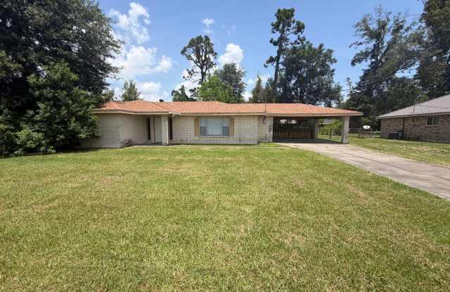 3B/2B Home Available in Moss Bluff photos photos 3B/2B Home Available in Moss Bluff photos photos