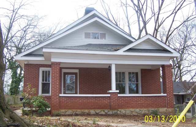 Kendrick Ave Gallery 1