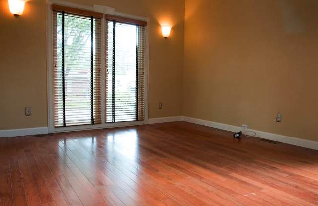 14243 Finger Lake Drive Gallery 4