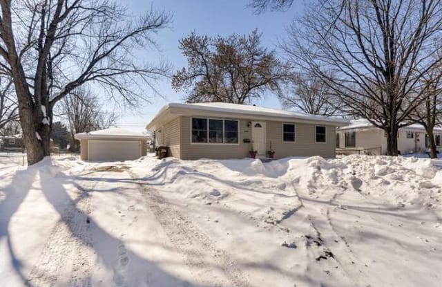 1560 13th Avenue East - 1560 13th Avenue, St. Paul Park, MN 55071