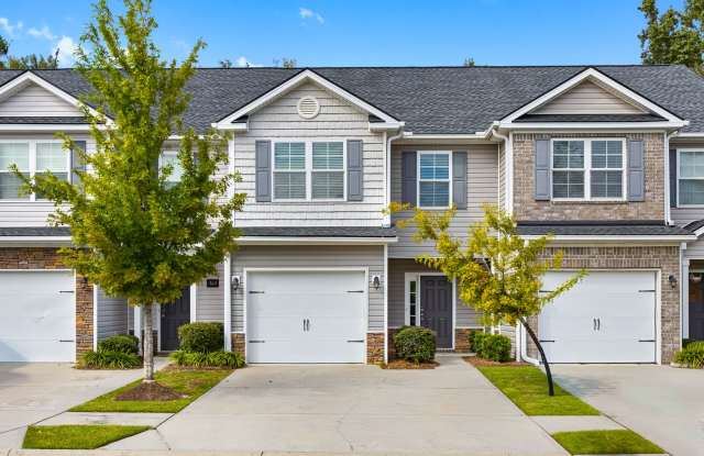 3 bedrooms, 2.5 bathrooms townhome in the City of Richmond Hill! - 350 Kepler Loop, Bryan County, GA 31324
