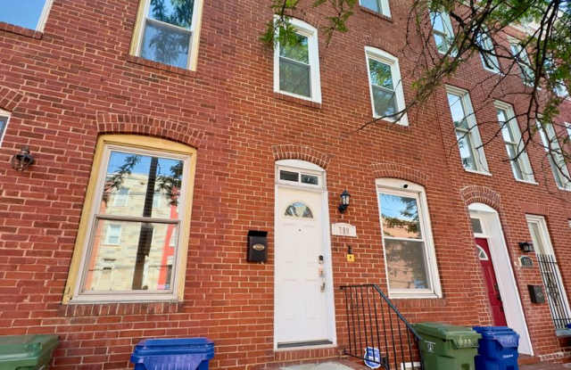 Beautiful 3Bed/2.5Bath Home in the City photos photos