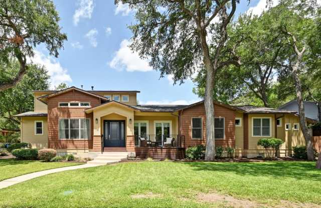 8 Scott Crescent photos photos