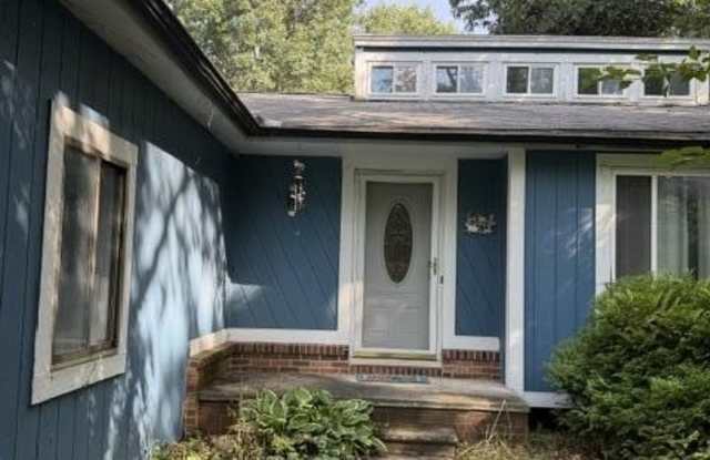 3255 Mc Cluskey Drive Gallery 1