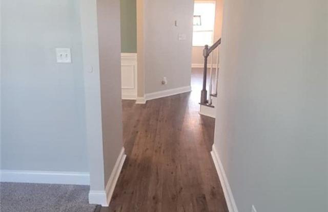 1728 Harrington Road Gallery 4