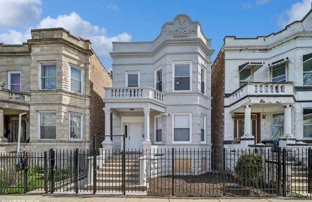 539 N Trumbull Avenue - 539 North Trumbull Avenue, Chicago, IL 60624