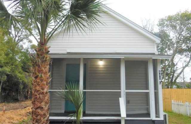 408 N C St photos photos