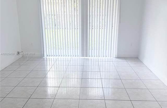 615 NW 177th St photos photos