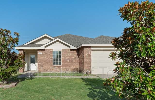 1034 Churchill Dr photos photos