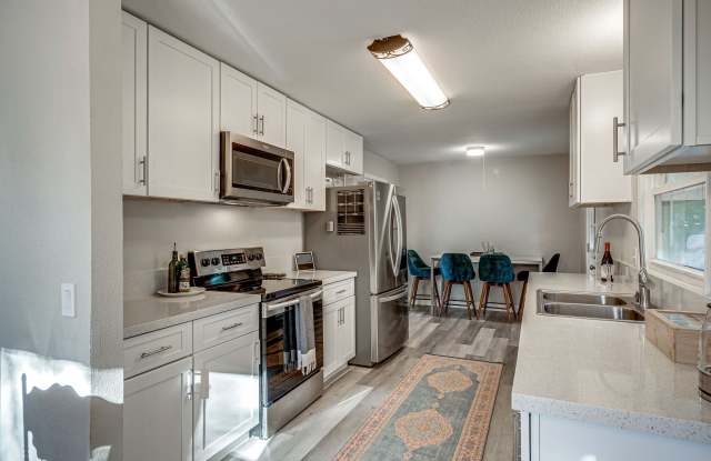 2601 Baugh Road photos photos
