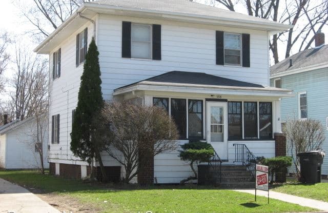 1818  Roys Ave* - 1818 Roys Avenue, Elkhart, IN 46516