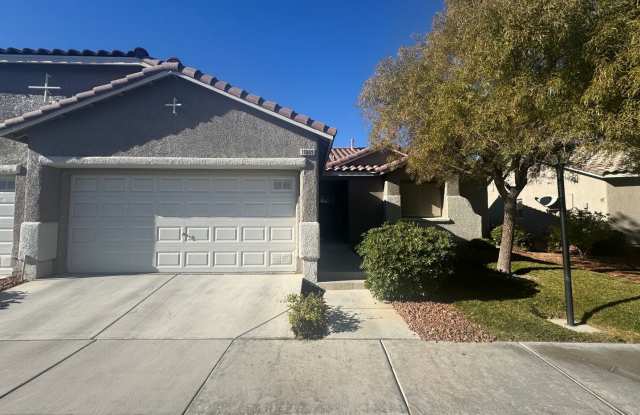 Charming 3-Bedroom Home with Entertainer’s Backyard in 89141! photos photos