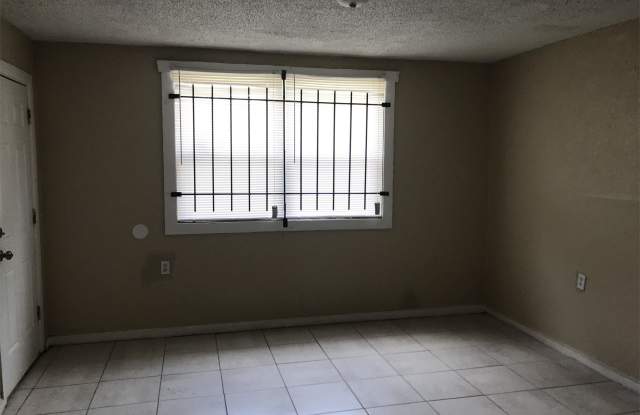 1758 West 11 Street Unit A Gallery 3