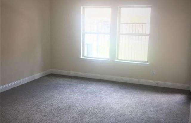 559 Waterloo Drive Gallery 4