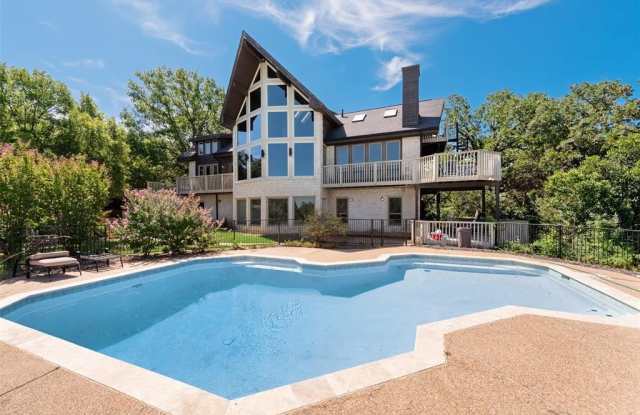 3733 Oakwood Drive - 3733 Oakwood Drive, Grapevine, TX 76051