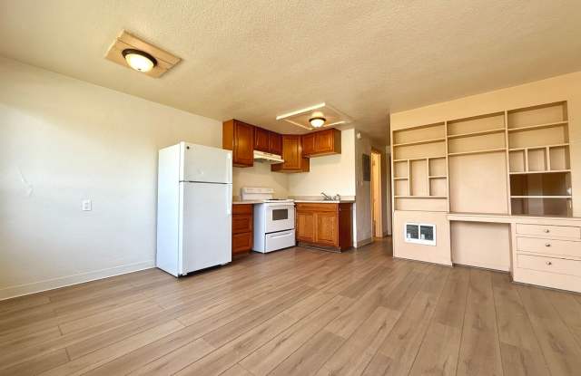 Centennial Court photos photos