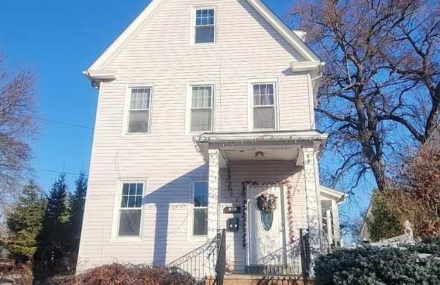 62 Shadyside Avenue 1 - 62 Shadyside Avenue, Dumont, NJ 07628