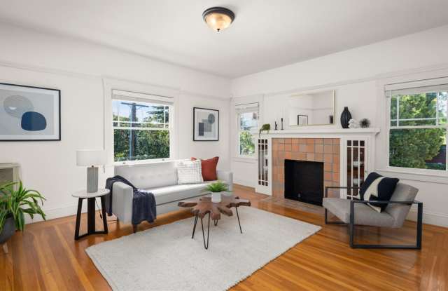1846 Delaware St Apt 3 Gallery 3