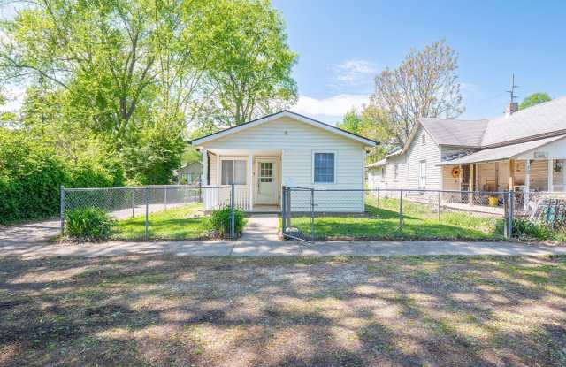 450 Duane Street photos photos