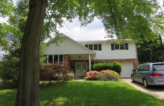 8713 RAYBURN ROAD - 8713 Rayburn Road, Bethesda, MD 20817