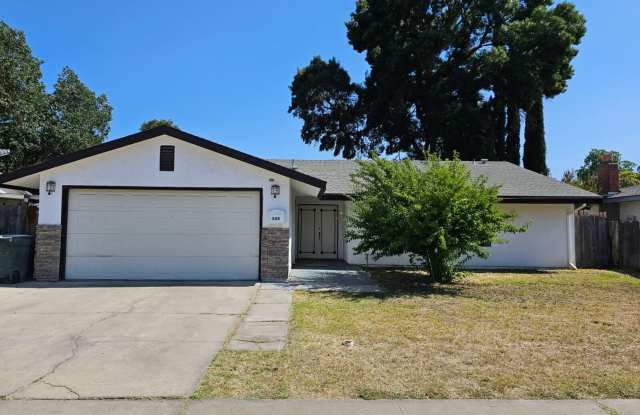 For Rent: Cozy 4-Bedroom Home in Merced, CA - 548 Sonora Avenue, Merced, CA 95340 For Rent: Cozy 4-Bedroom Home in Merced, CA - 548 Sonora Avenue, Merced, CA 95340