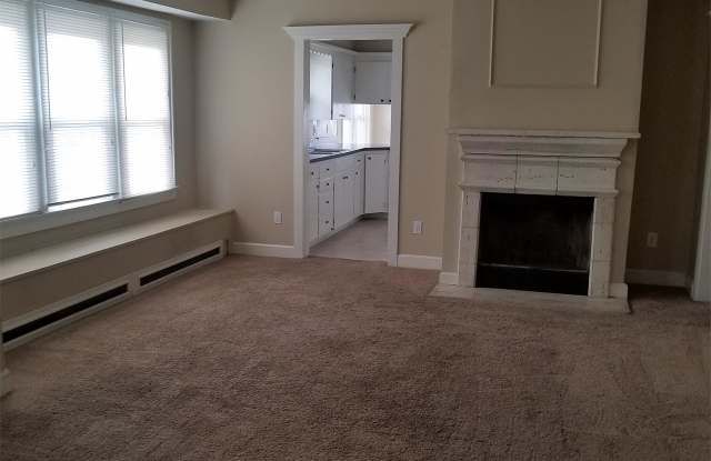 830 South Hardy Avenue - 1 Gallery 2