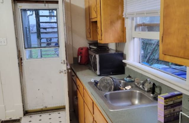 513 Mt Vernon Ave - 513 Mount Vernon Avenue, Portsmouth, VA 23707