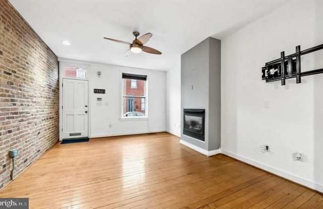 19 S CURLEY Street Gallery 4