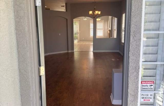 Beautiful Stanford Ranch Charmer Gallery 3