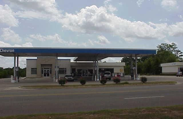 707 Florala Highway - 707 Florala Highway, Opp, AL 36467