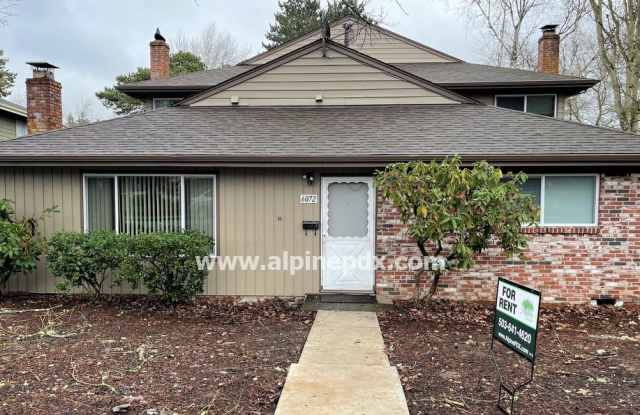 6072 South West Valley Avenue Gallery 2