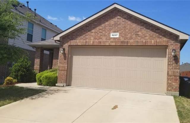 5237 Austin Ridge Drive - 5237 Austin Ridge Drive, Fort Worth, TX 76179