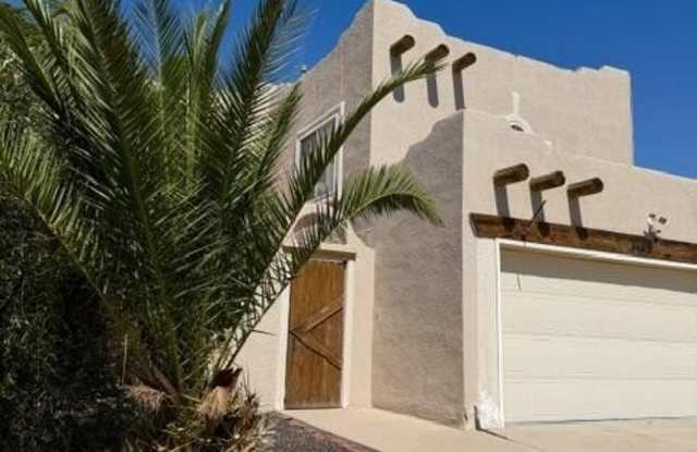 1409 LUZ DE CAMINO Way Gallery 2