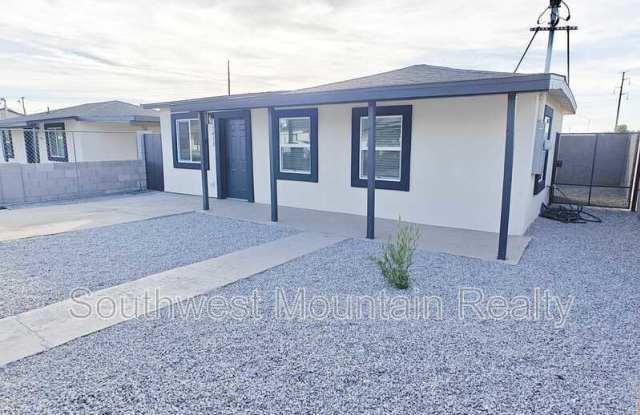 7412 N 62nd Wy photos photos